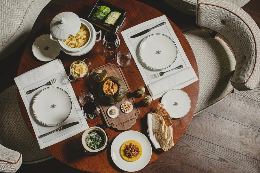 Luxury Getaways - Portrait Milan