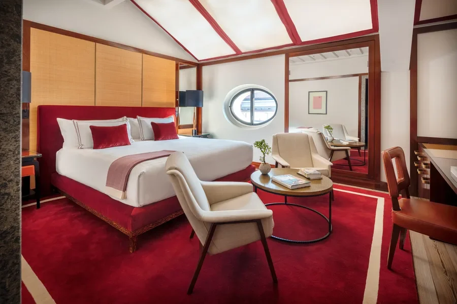 Luxury Getaways - Portrait Milan