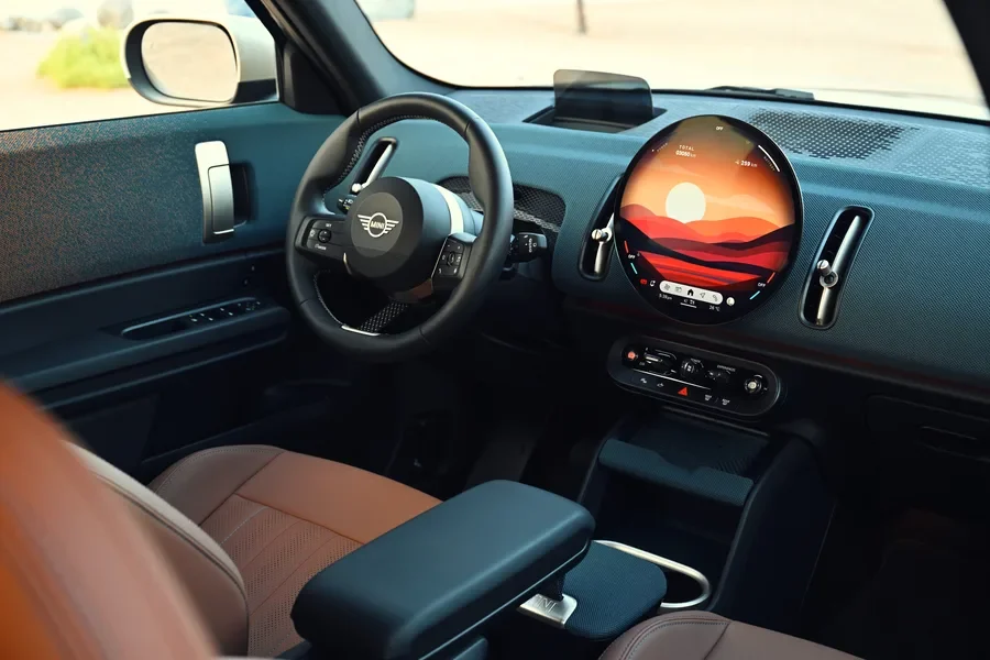 Driving in Style - MINI Countryman