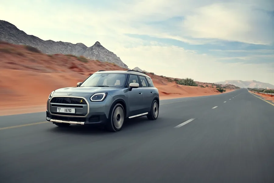 Driving in Style - MINI Countryman
