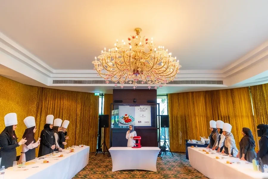 THE RITZ-CARLTON, BAHRAIN IN COLLABORATION WITH HIPO AMBASSADORS CLUB HOSTS "ART OF CAKE" WORKSHOP TO EMPOWER YOUNG BAHRAINI TALENT