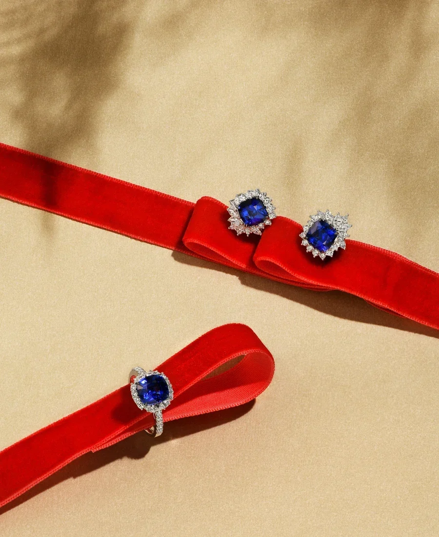 EXQUISITE GEMS