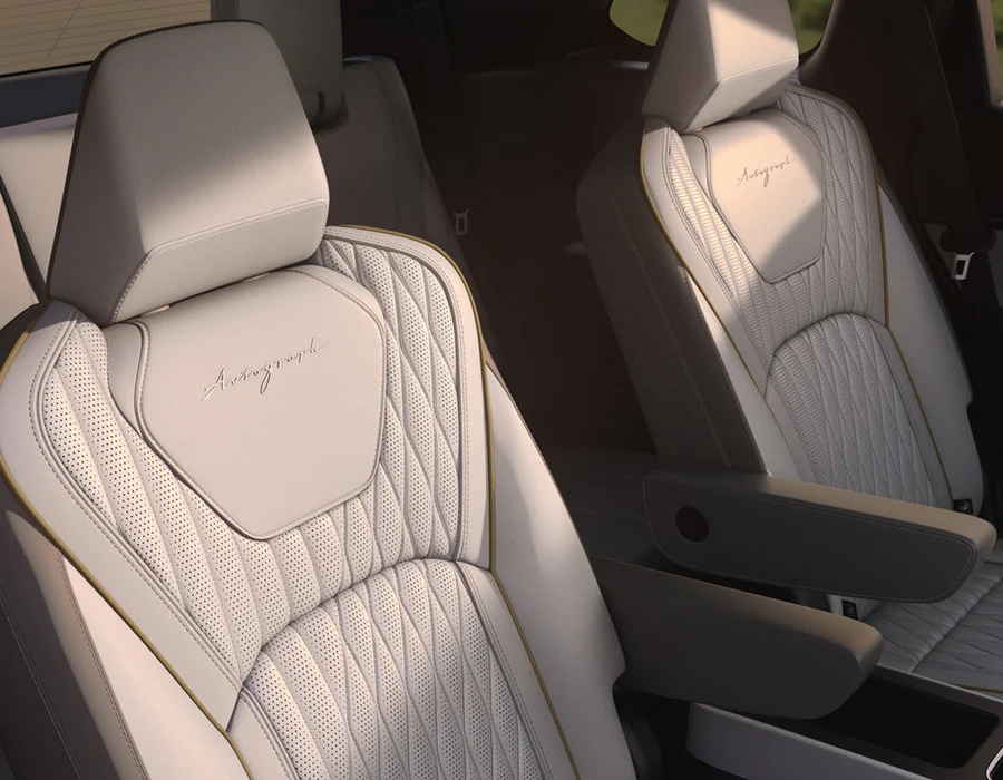 2026-infiniti-qx60-captains-chairs-massage
