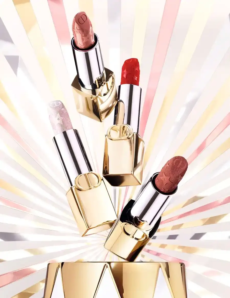 XMAS 25 P12I x4 ROUGE DIOR CLASSIC_F_L4_CROP_F39