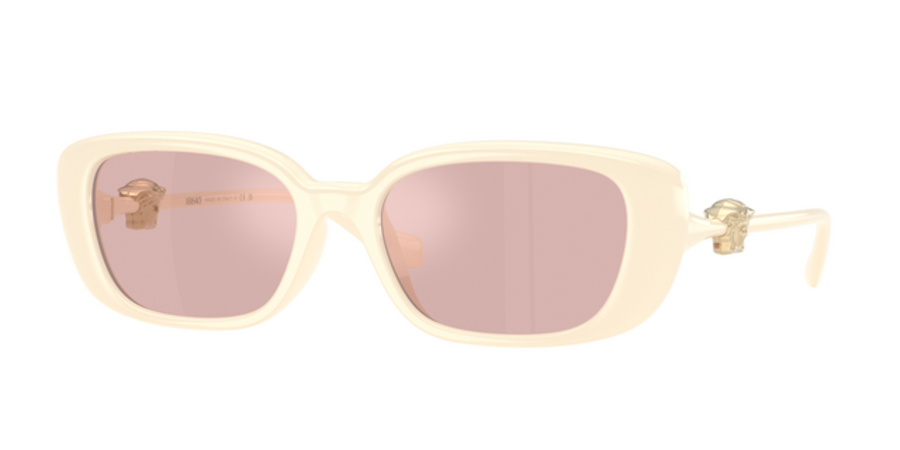 Sunglass Hut Galentine’s Day