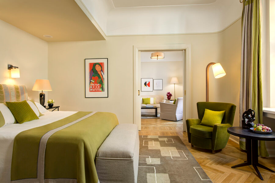 Hotel Astoria Ambassador Suite