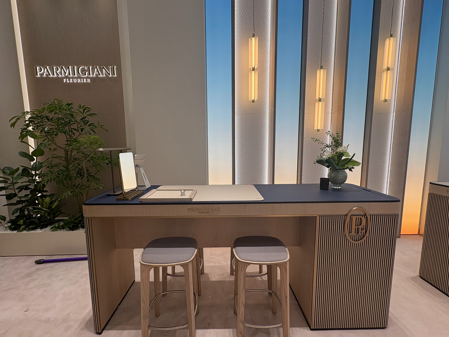 PF_Flagship boutique in Ginza