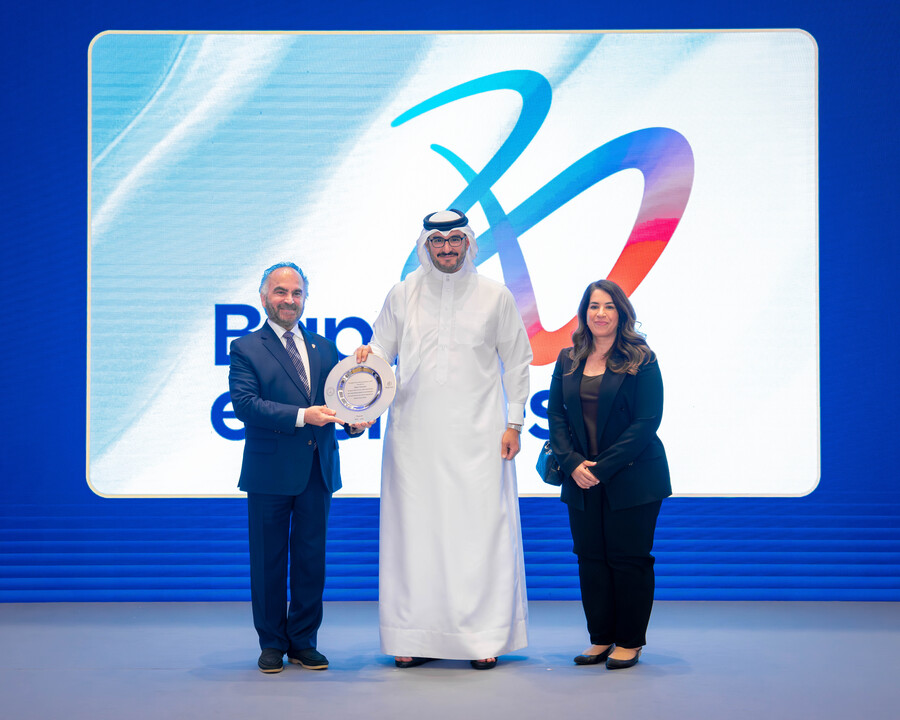 HH Shaikh Isa bin Salman Leads Season-End Racing Celebrations