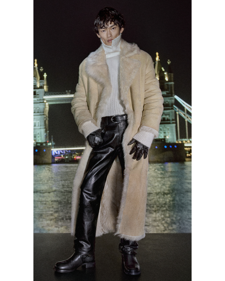 Burberry Winter 26 Runway Stills(1)