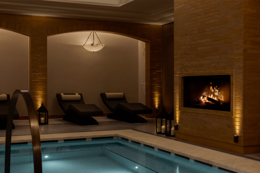 CHR_Spa_Pool_WhatTheFox-0002