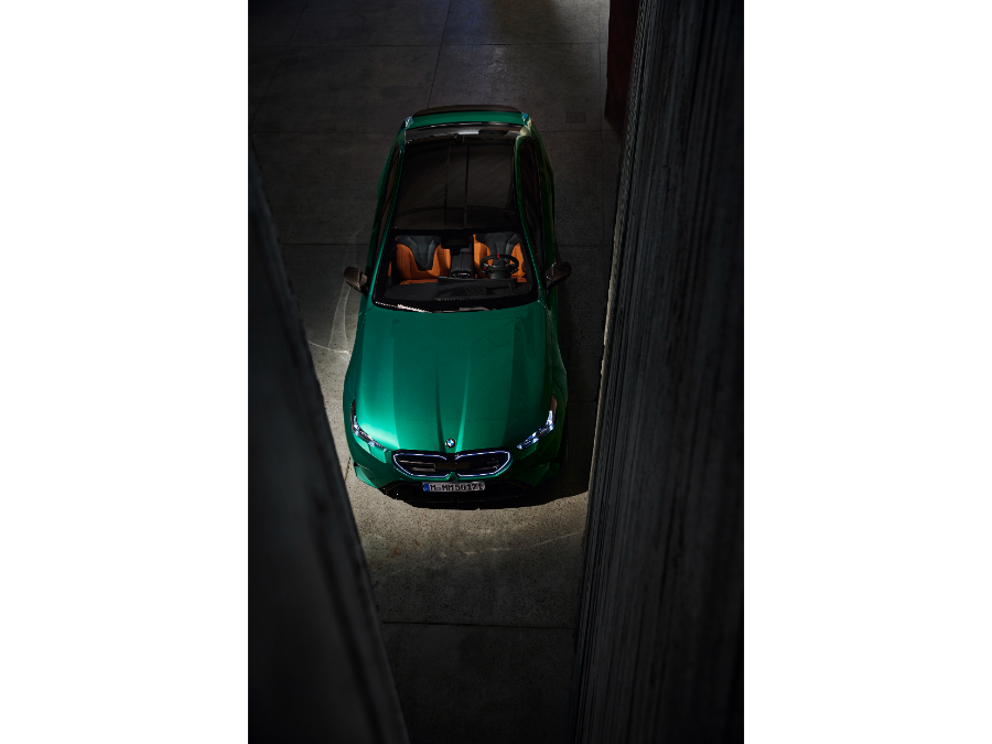 P90557409_highRes_the-all-new-bmw-m5-0